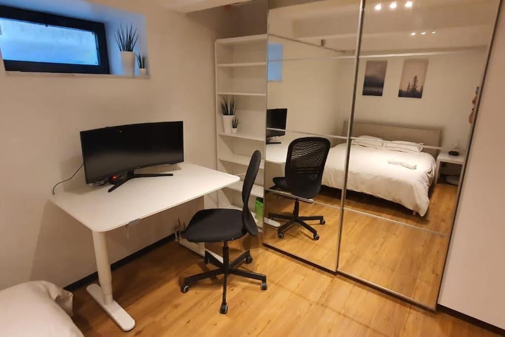 Dana-Entire Apartment Very Quiet And Central 2 تالين المظهر الخارجي الصورة
